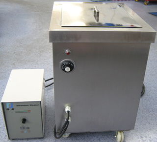 INDUSTRIAL ULTRASONIC CLEANERS